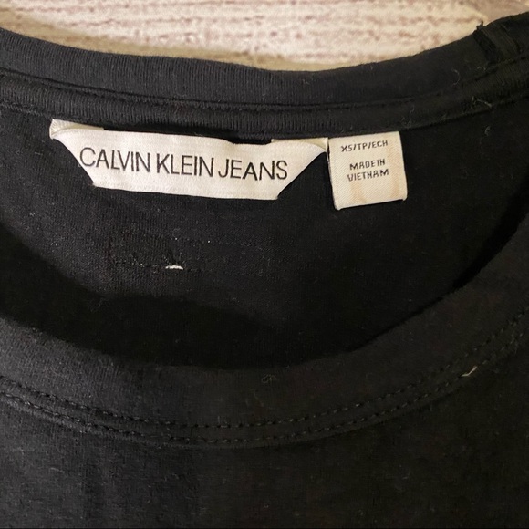 Calvin Klein Jeans
Petite Sleeveless Cinch Dress - Picture 4 of 5